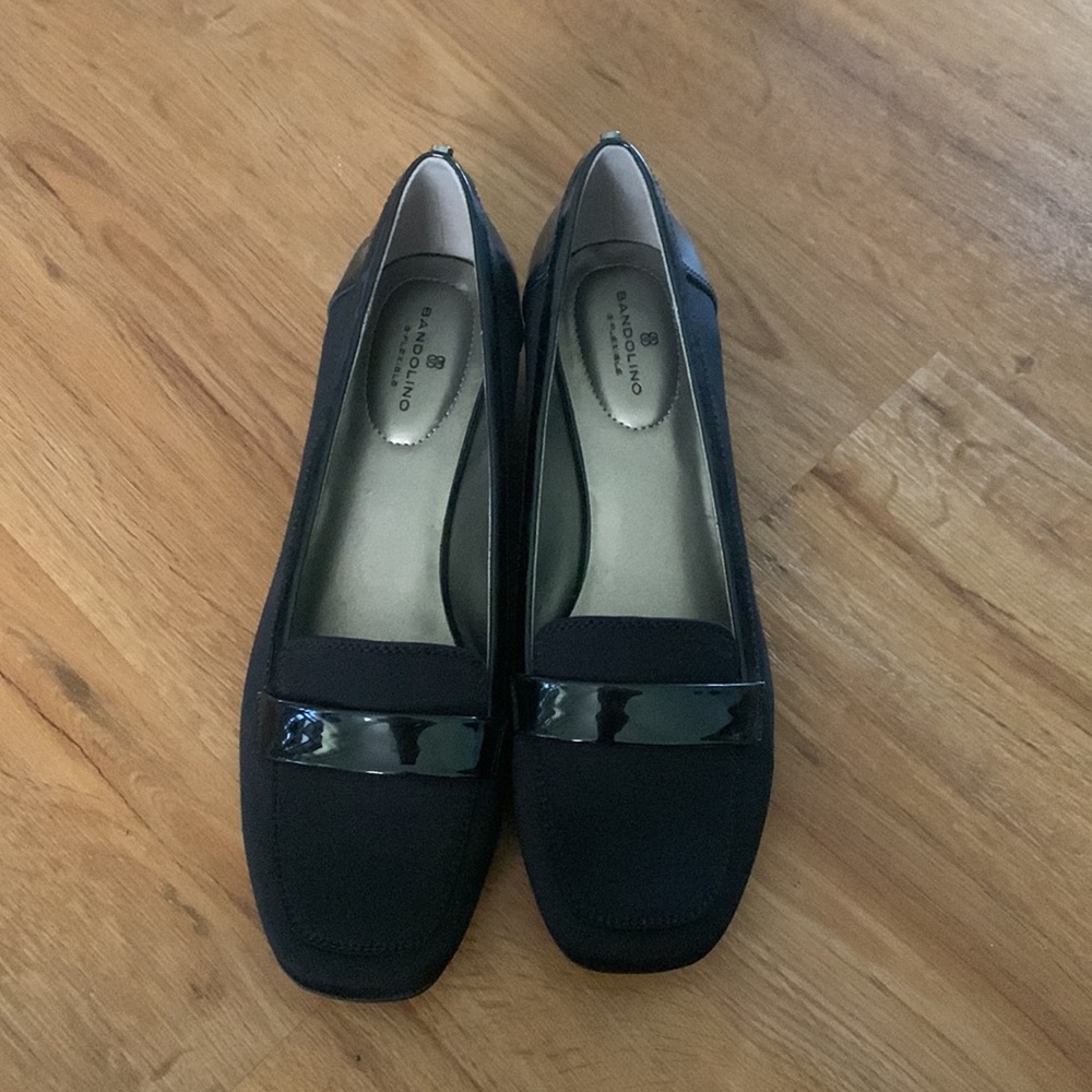 Women’s BANDOLINO B-FLEXIBLE shoes